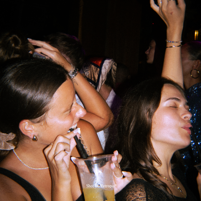 Retropia® Dual Flash Bundle