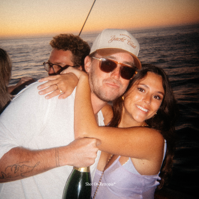 Retropia® Dual Flash Bundle