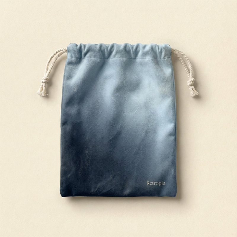 Retropia Velvet Travel Pouch